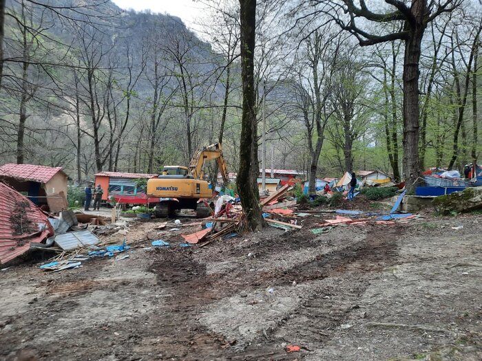 ۱۲ هزار مترمربع از حریم و بستر رودخانه چهلچای مینودشت رفع تصرف شد