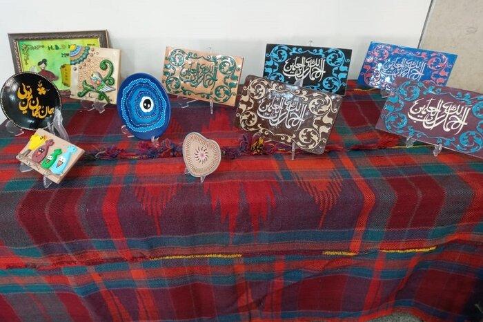 نمایشگاه توانمندی بانوان اشنویهای در مهاباد گشایش یافت