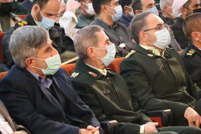 فرمانده انتظامی آذربایجانغربی: دشمنان در تلاش برای فاصله انداختن بین ملت و نظام هستند