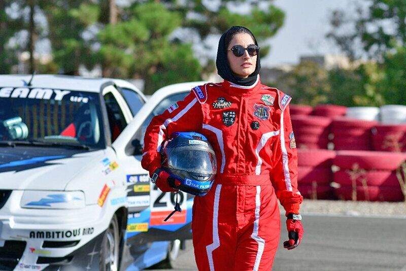 «لاله» به آمریکا میرود