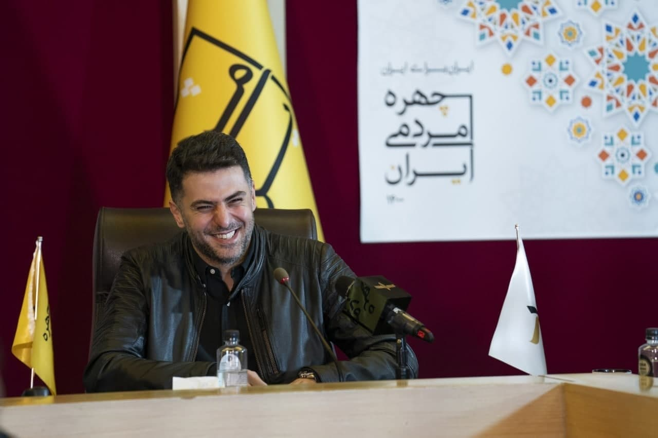 علی ضیا: از مهمانهایم خواستم به شبکههای دیگر نروند/ به اجرایی نمیروم که سوالم طراحی نشده باشد