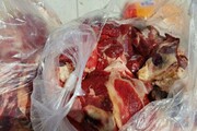 کشف بیش از ۹۰۰ کیلوگرم گوشت قرمز فاقد هویت در فیروزکوه