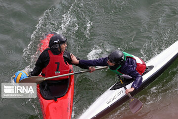 Iran : Ligue féminine de Dragon boat et de canoë-polo