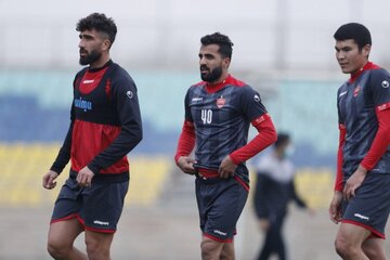 نشست گل‌محمدی با پرسپولیسی‌ها/تشریح برنامه سفر سرخپوشان به مسجد سلیمان