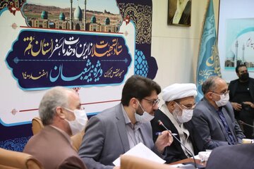 ناوگان عمومی و مراکز اقامتی قم آماده خدمات‌رسانی در ایام نیمه شعبان است