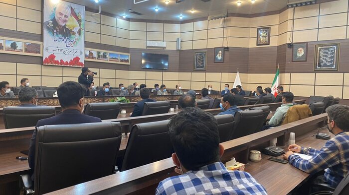 دادستان مهریز: دهیاران از تغییر کاربری باغات پیشگیری کنند