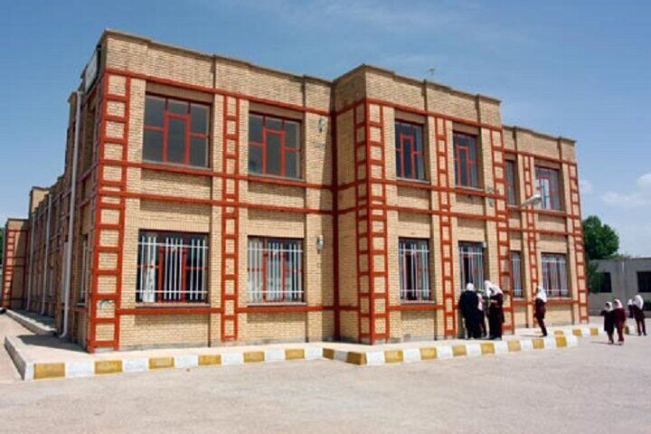 خیرین ۲۳۰ میلیارد تومان برای مدرسه سازی در کرمانشاه هزینه کردند