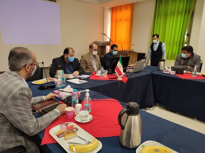 دانشگاه علوم پزشکی مشهد در تزریق دز سوم از کشور عقبتر است