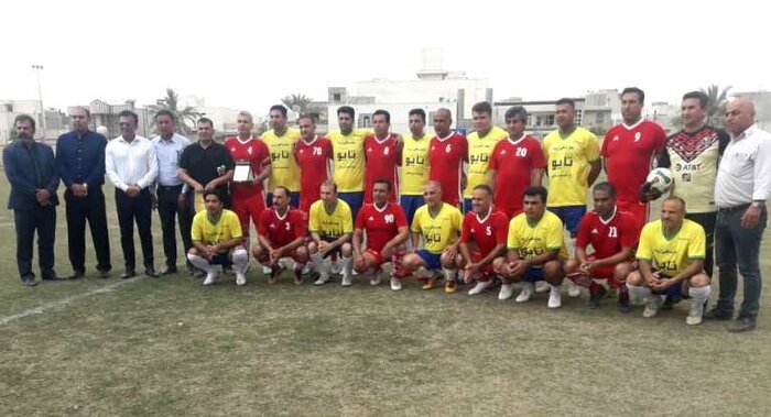 سرمربی تیم ملی فوتبال ساحلی: تفکرم بکارگیری جوانان در تیم ملی است