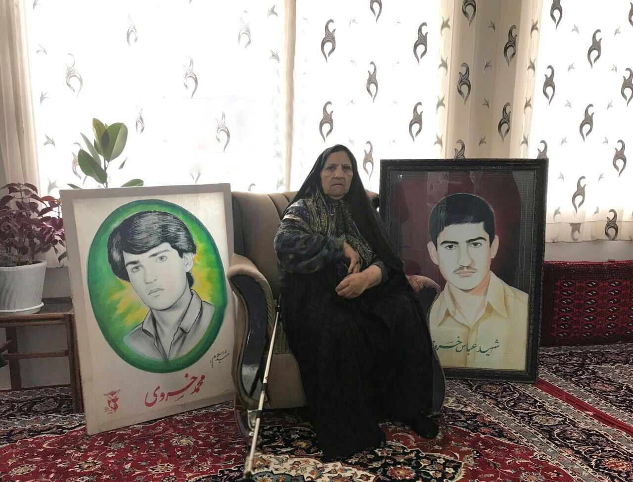مادر ۲ شهید در کاشان کنار فرزندانش آرام گرفت