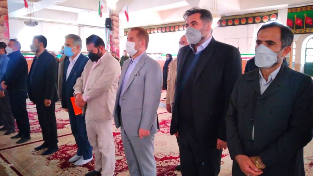 استاندار کهگیلویه و بویراحمد: شهدا چراغ هدایت زندگی ما هستند