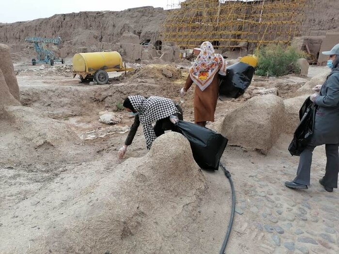 ارگ جهانی بم از زباله پاکسازی شد