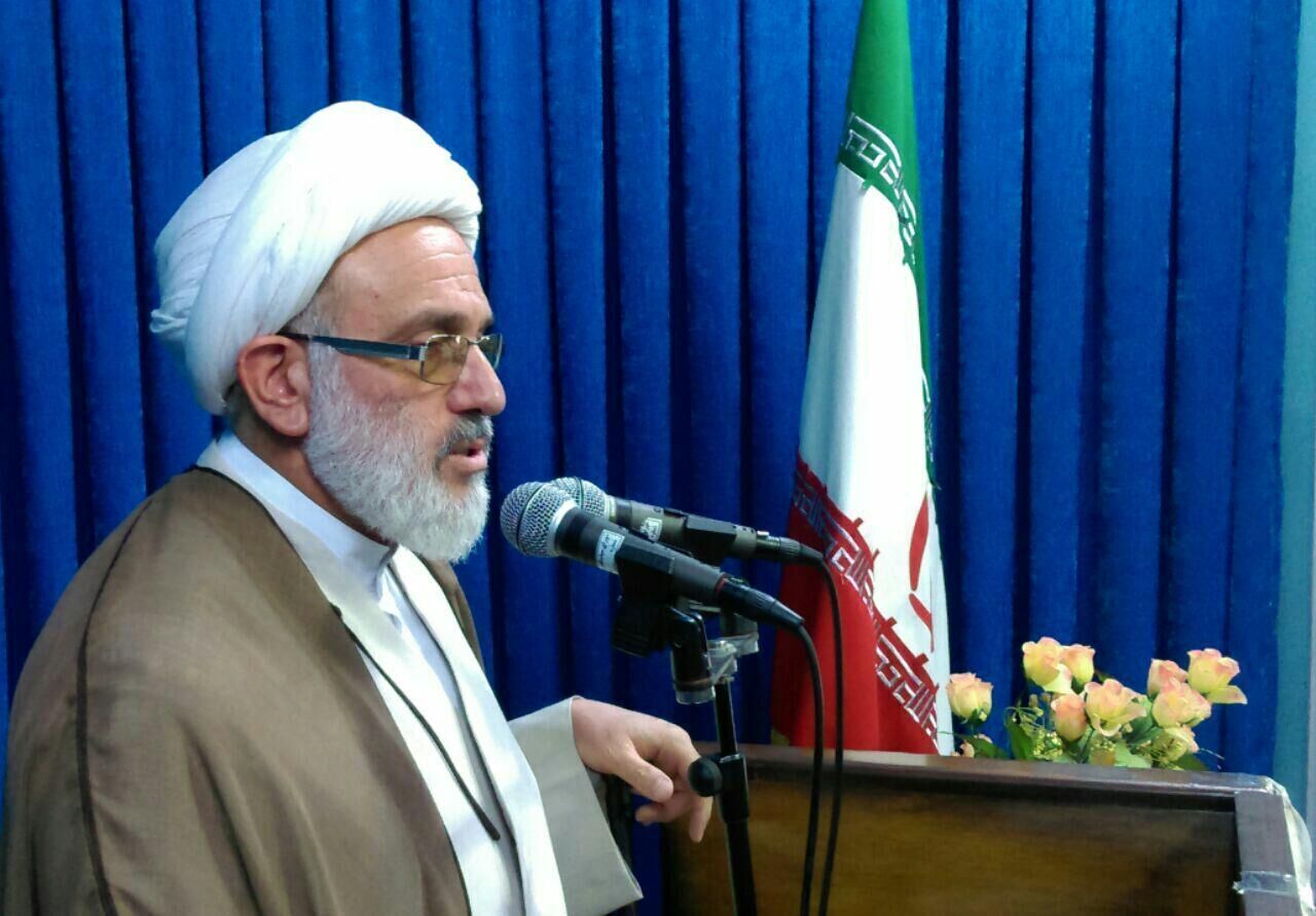 امام جمعه لواسان: با جهاد تبیین توطئه دشمنان را خنثی کنیم