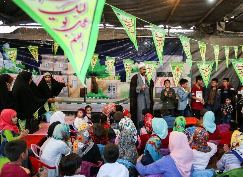 ۱۸۰ موکب به زائران نیمه‌شعبان قم خدمت رسانی می کنند