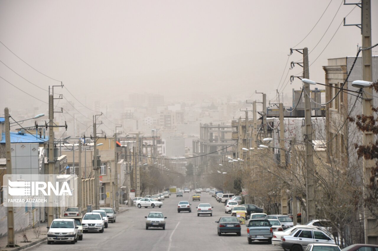 توده گرد و غبار امروز وارد آسمان ایلام می شود