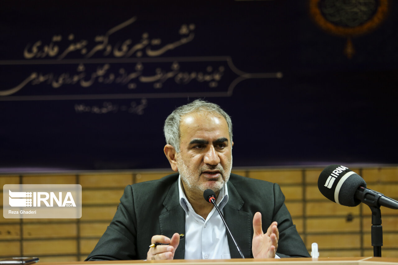 نماینده مجلس:کارگروهی برای حل مشکلات مردم زیان دیده از طرح «باغ شهری» تشکیل شود نماینده مجلس:کارگروهی برای حل مشکلات مردم زیان دیده از طرح «باغ شهری» تشکیل شود