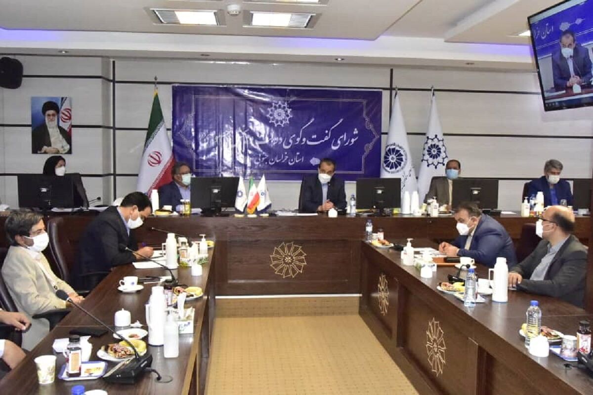 ارتقاء ۱۵ پلهای رتبه شورای گفت و گوی دولت در خراسان جنوبی ارتقاء ۱۵ پلهای رتبه شورای گفت و گوی دولت در خراسان جنوبی