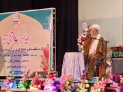 مراسم تجلیل و نکوداشت یکصد حافظ کل قرآن کریم در کاشمر برگزار شد