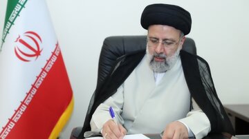 آیت‌الله رئیسی «قانون رتبه‌بندی معلمان» را برای اجرا ابلاغ کرد