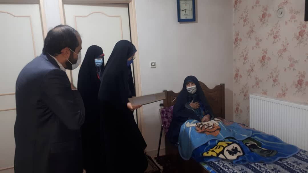 پویش تکریم مادران قهرمان پرور البرز آغاز شد 