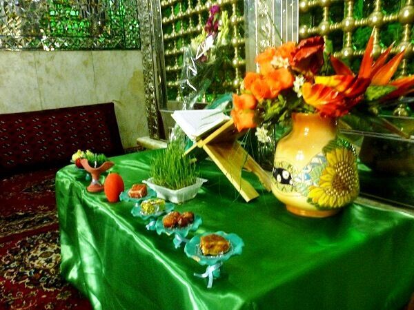 آیین معنوی تحویل سال نو در 1800 بقاع متبرکه کشور برگزار می شود