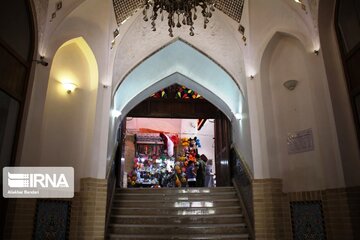 بازارهای تاریخی استان سمنان در نوروز به روی مسافران باز باشد