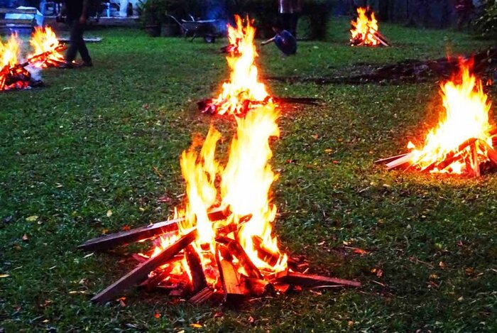 Chaharshanbe Suri last festival in Persian year