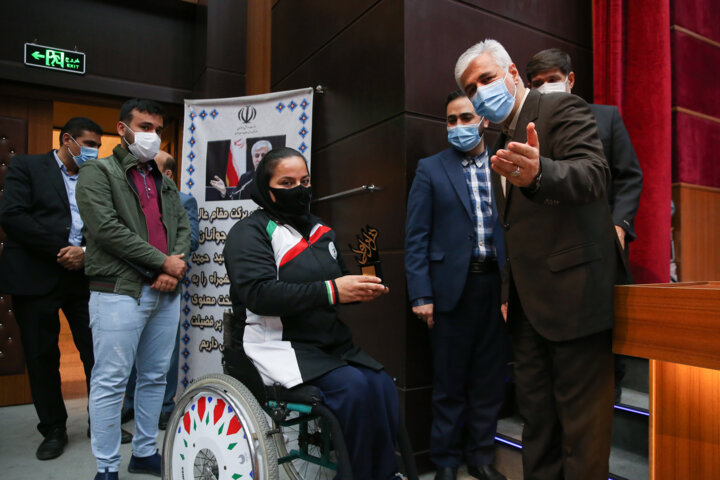 معاون وزیر ورزش: اهداف انقلاب به دست جوانان رقم خواهد خورد