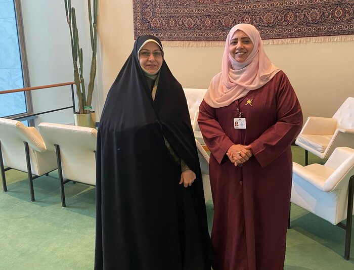 رایزنی معاون رئیس جمهوری با وزیر عمانی در نیویورک درباره توانمندسازی زنان و خانواده 