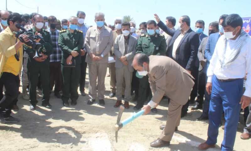 آبرسانی به ۱۰ روستای قلعه‌گنج با همت سپاه آغاز شد