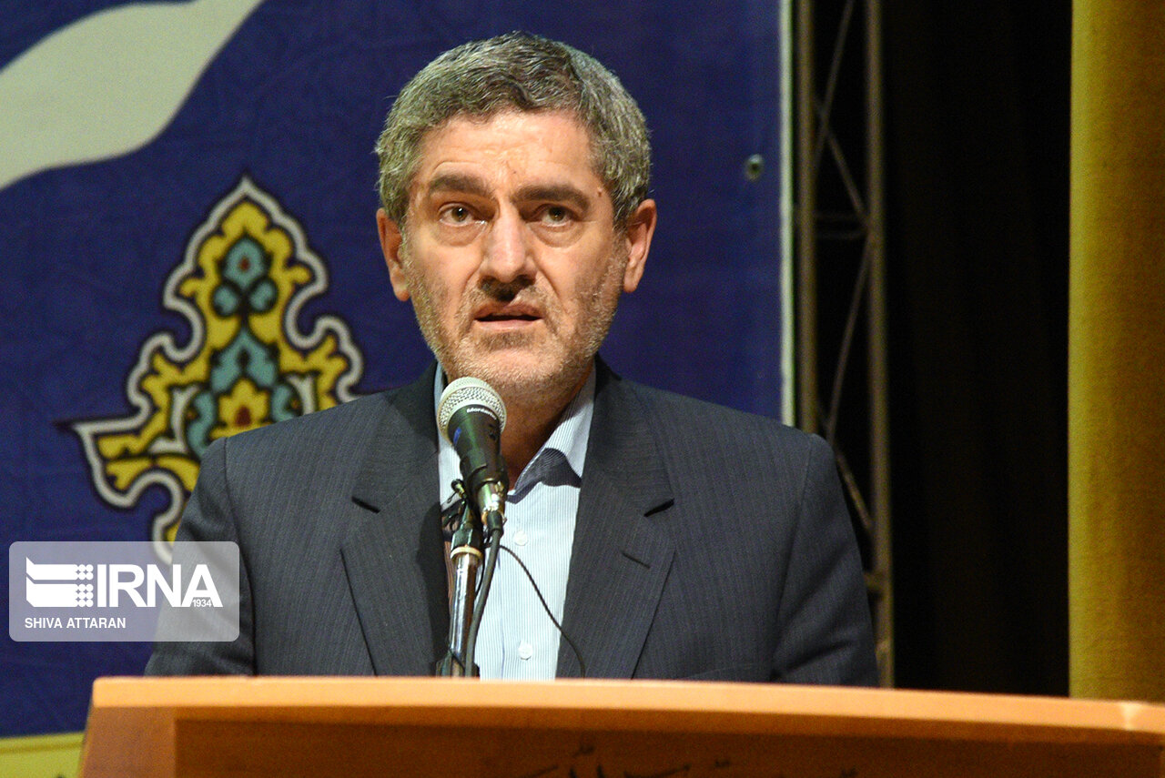 امضای تفاهم نامه ۳۰۰ میلیون دلاری برای انتقال سوخت به استان فارس  امضای تفاهم نامه ۳۰۰ میلیون دلاری برای انتقال سوخت به استان فارس