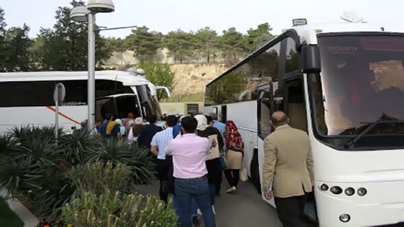 ۱۲۰ نفر از اعضای یک تور گردشگری غیرمجاز در مازندران بازداشت شدند