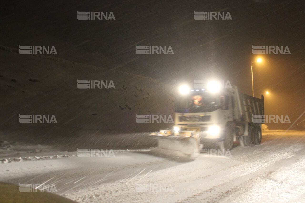 بارش برف در چهار گردنه استان همدان