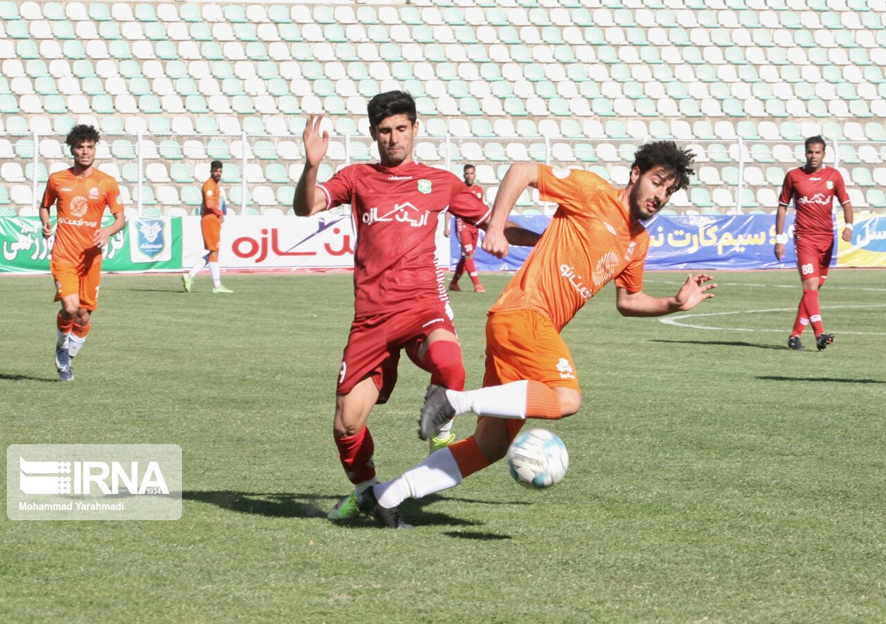 نماینده مهاباد به فینال مسابقات لیگ برتر فوتبال جوانان آذربایجان‌غربی صعود کرد