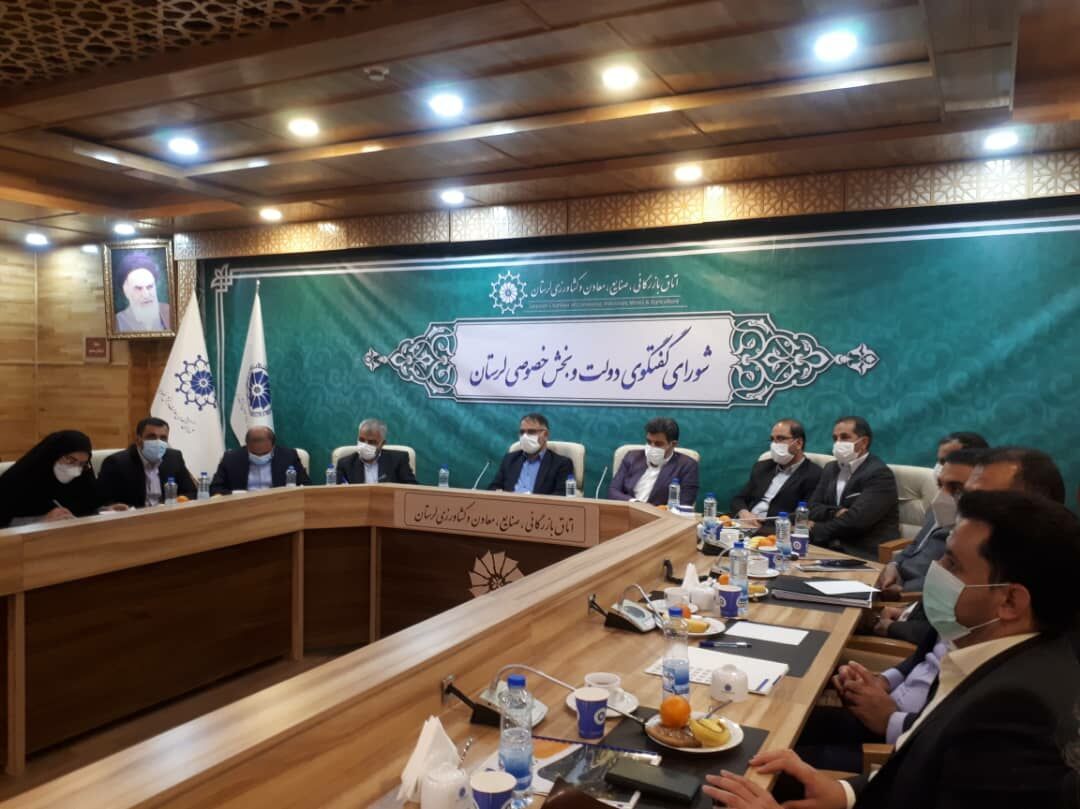  آشنایی دانشجویان با فضای کسب و کار مهم و ضروری است