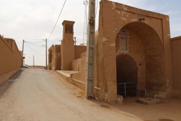 روستای مزرعه کلانتر میبد