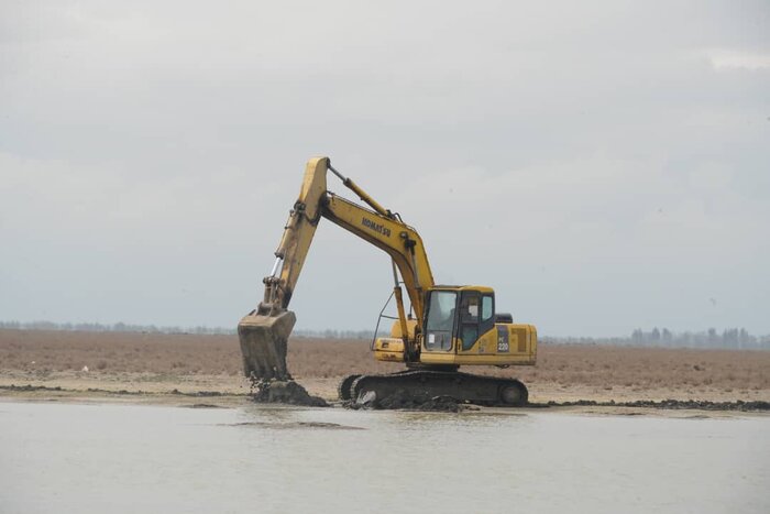 لایروبی خلیج گرگان از نگاه موافقان و مخالفان/ آیا مسیر رفع دغدغه دولت درست طی میشود ؟