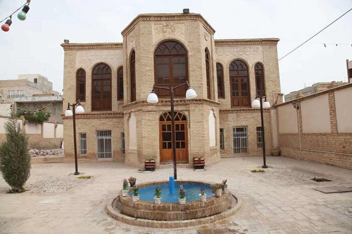 برای دیدن کوه اژدها و مثلث برمودای کویر به گرمسار سفر کنید