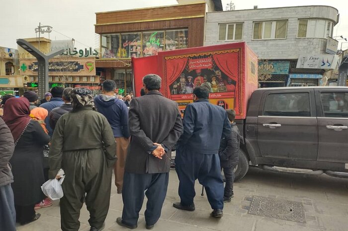 استقبال سنندجیها از «مبارک»