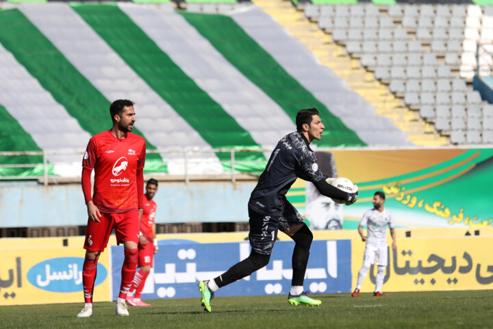 هفته بیست و چهارم لیگ برتر تحت تاثیر درخشش دروازهبانها؛ ۶ تَردست