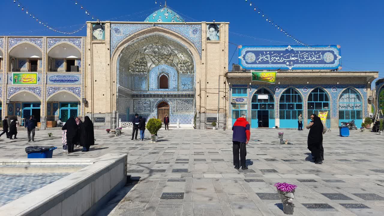 مردم جنوب‌شرق تهران در پنجشنبه آخر سال به زیارت مزار شهدا و اهل قبور رفتند