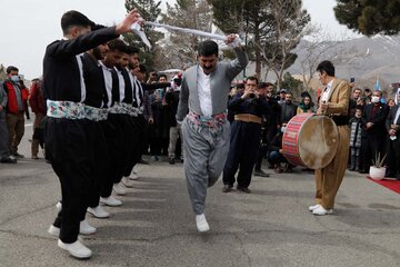 Iran : en image le carnaval de Norouz 2022