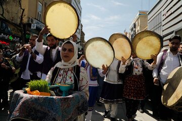 Iran : en image le carnaval de Norouz 2022