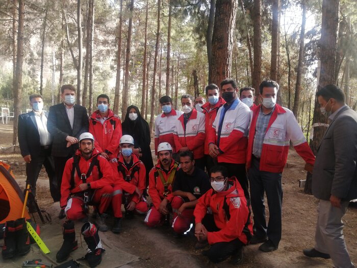 پایگاه کوهستان هلالاحمر در کرمان نیازمند تجهیزات/مسافران، میثاق بهرفت را فراموش نکنند