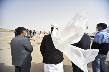 استقبال از مسافران نوروزی در فرودگاه زابل