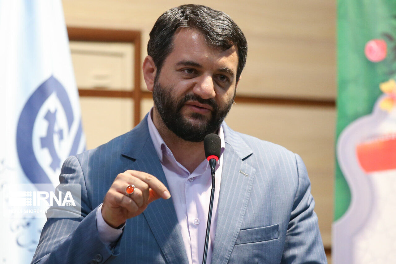 افزایش حقوق بازنشستگان از خردادماه/ حقوق بازنشستگان پلکانی بالا میرود افزایش حقوق بازنشستگان از خردادماه/ حقوق بازنشستگان پلکانی بالا میرود