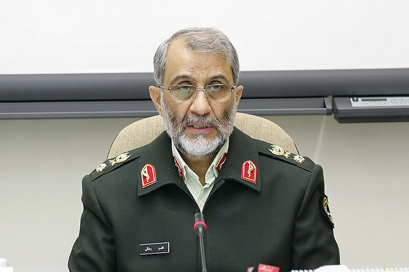 نیروی انتظامی با 200 هزار نیرو به مسافران نوروزی خدمت ارایه می کند