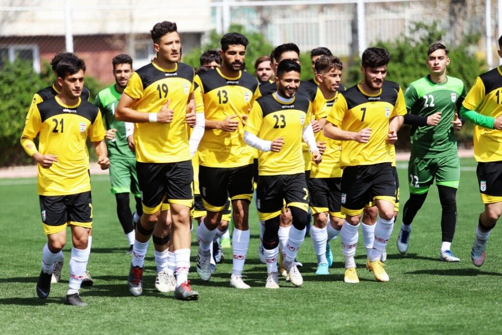 مهدوی کیا ۲۷ بازیکن را به اردوی تیم فوتبال زیر ۲۳ سال ایران دعوت کرد