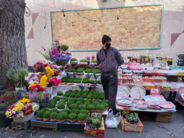 Los teheraníes se preparan para celebrar el Noruz