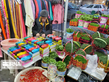 Iran : miroir de printemps sur le marché de Tajrish à Téhéran